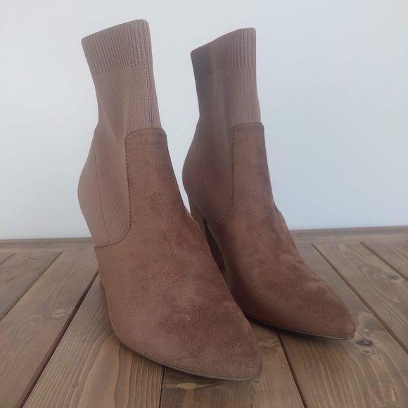 Steve Madden Brown Ankle Boots - Picture 3 of 10